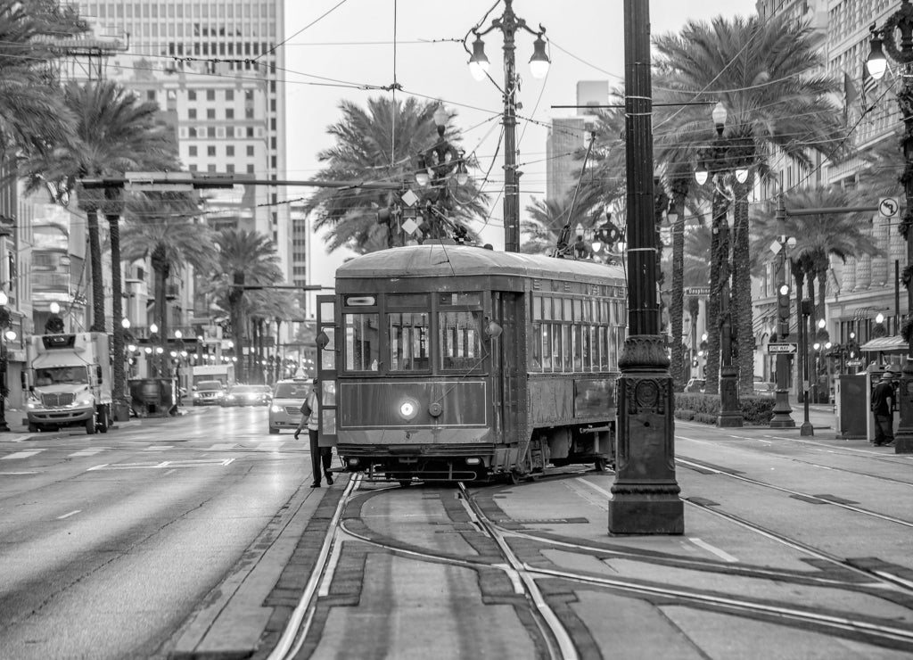 Streetcar in downtown New Orleans, Louisiana in black white