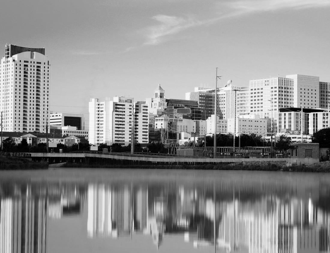 Noah Jigsaw Puzzle Cyprus Troodos in black white 1000 pieces