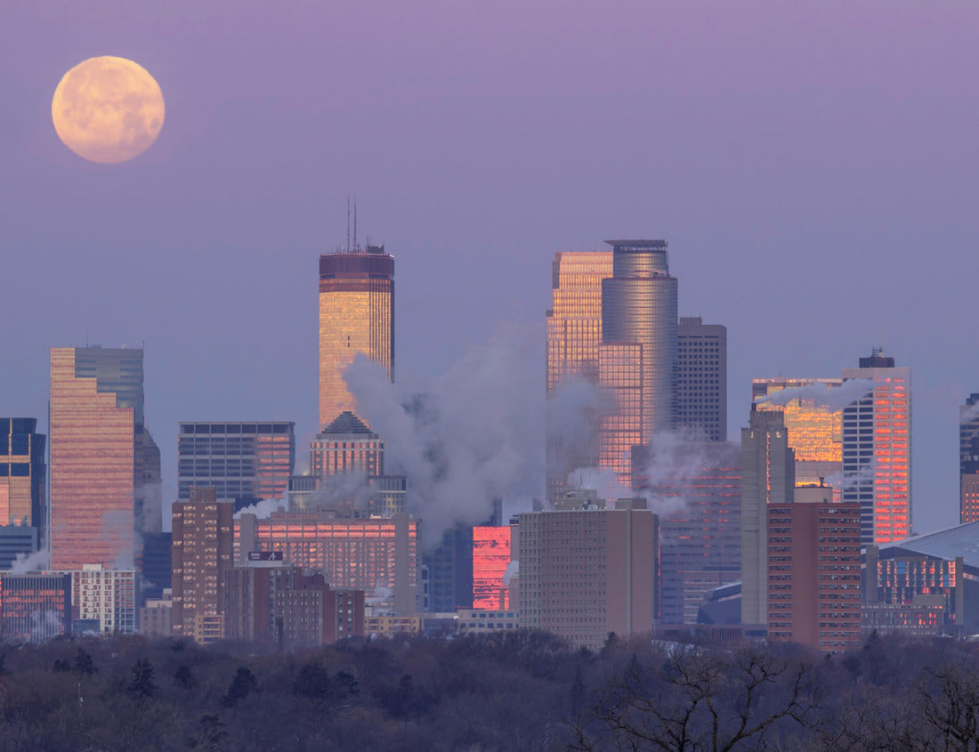 Noah Jigsaw Puzzle Skyline of Minneapolis Reflecting the Sunrise as the Full Moon Sets Behind the City during the Morning Twilight 1000 pieces
