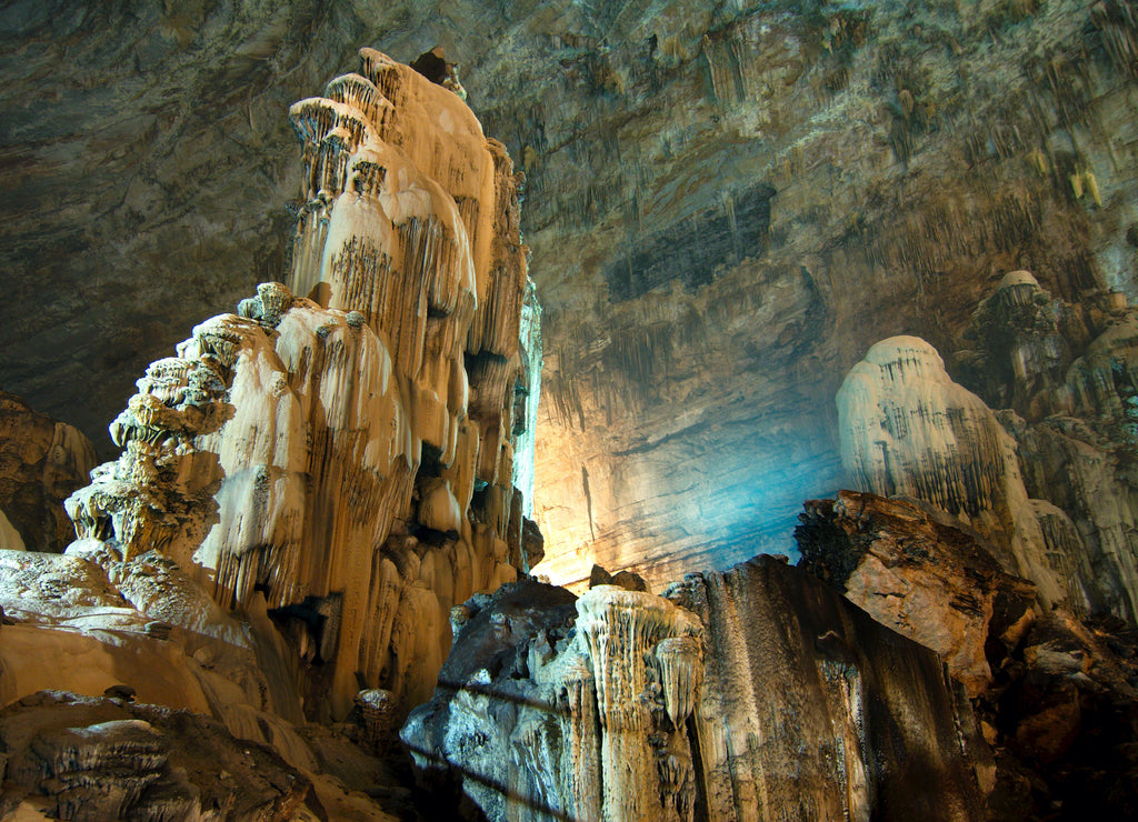 Grutas de Cacahuamilpa (Cacahuamilpa Caves), Mexico is one of the largest cave systems in the world where formations are still growing, Mexico