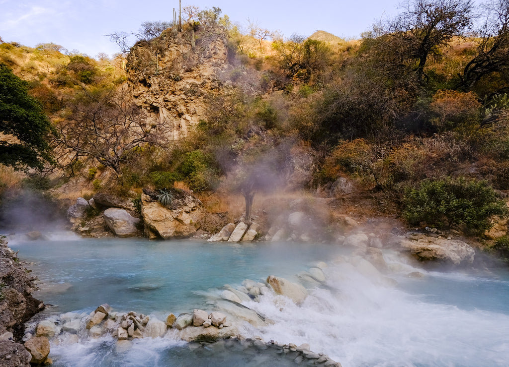 Thermal springs Grutas de Tolantongo, Mexico