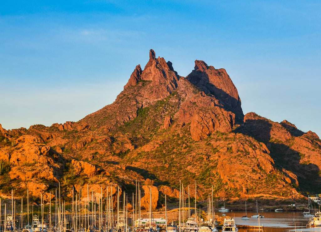 Mount Tetakawi, landmark of San Carlos, Mexico