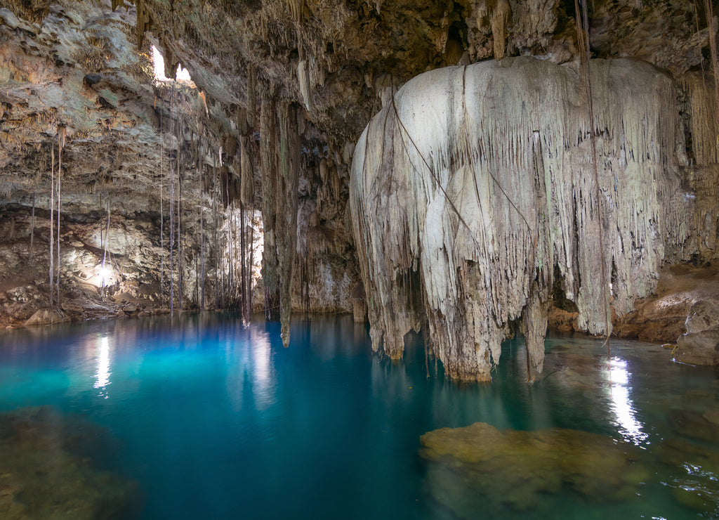 Beautiful view of Cenote XKeken (XQuequen) in Dzitnup village near Valladolid city - Yucatan Peninsula - Mexico