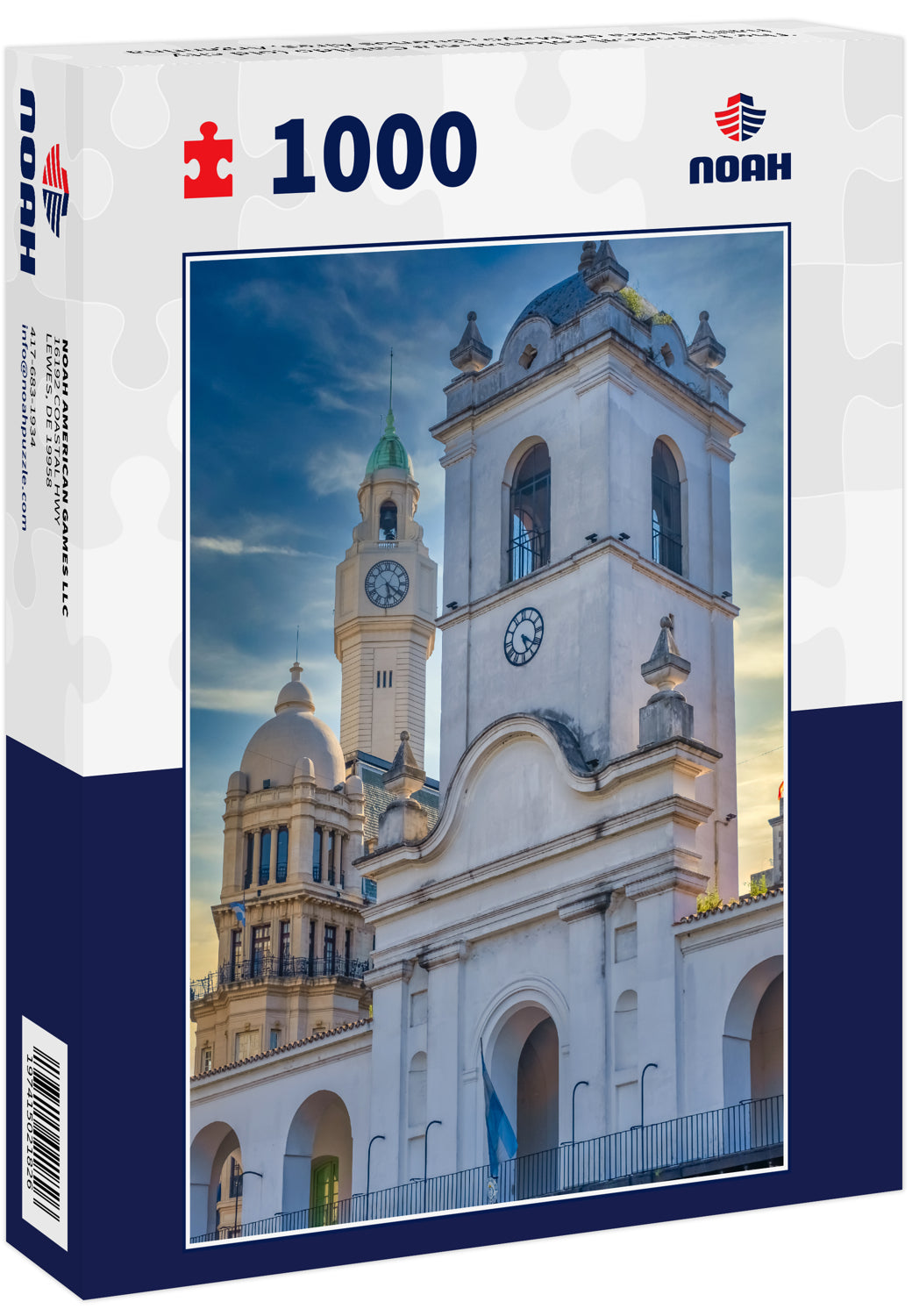 The historical colonial-era Cabildo (old city hall), Plaza de Mayo, Buenos Aires, Argentina