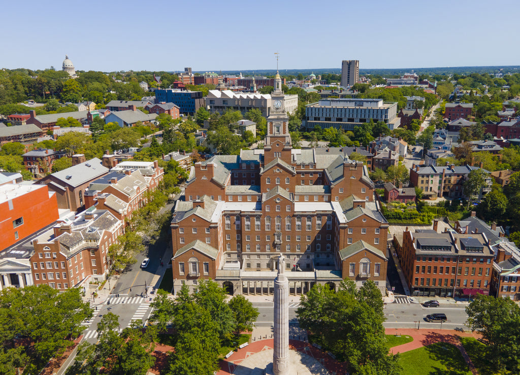 Providence County Courthouse Building including State Superior Court and Supreme Court, with World War I Memorial, Providence, Rhode Island, USA