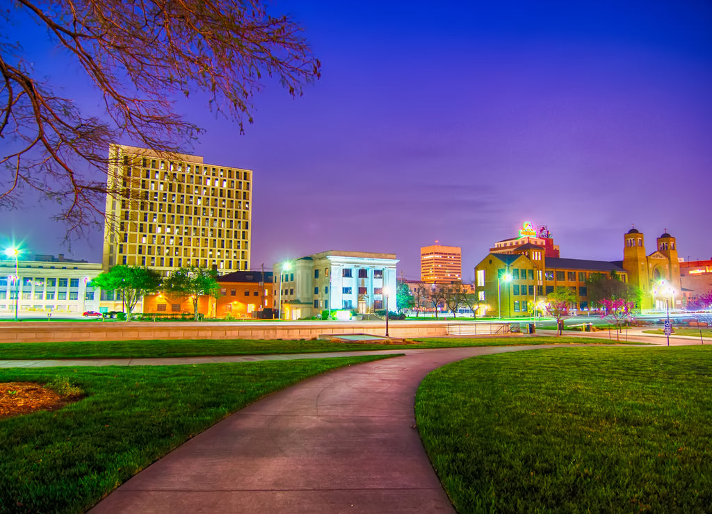 topeka kansas downtown at night