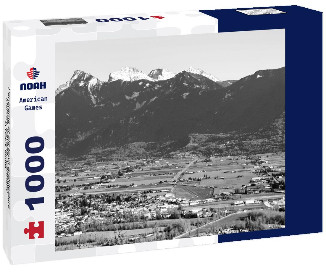 Noah Jigsaw Puzzle Panorama of old town architecture Munich, Bavaria, Germany in black white 1000 pieces