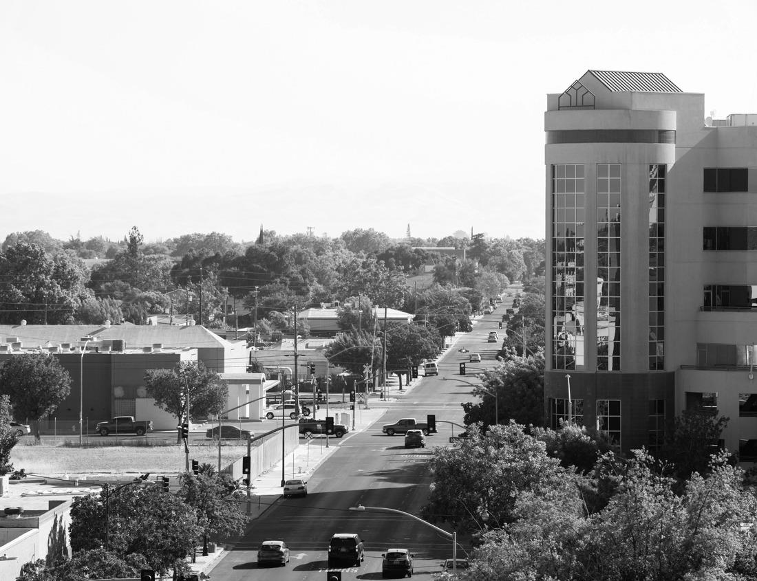 Noah Jigsaw Puzzle Beppu, Japan cityscape with hot spring bath houses and rising steam in black white 1000 pieces