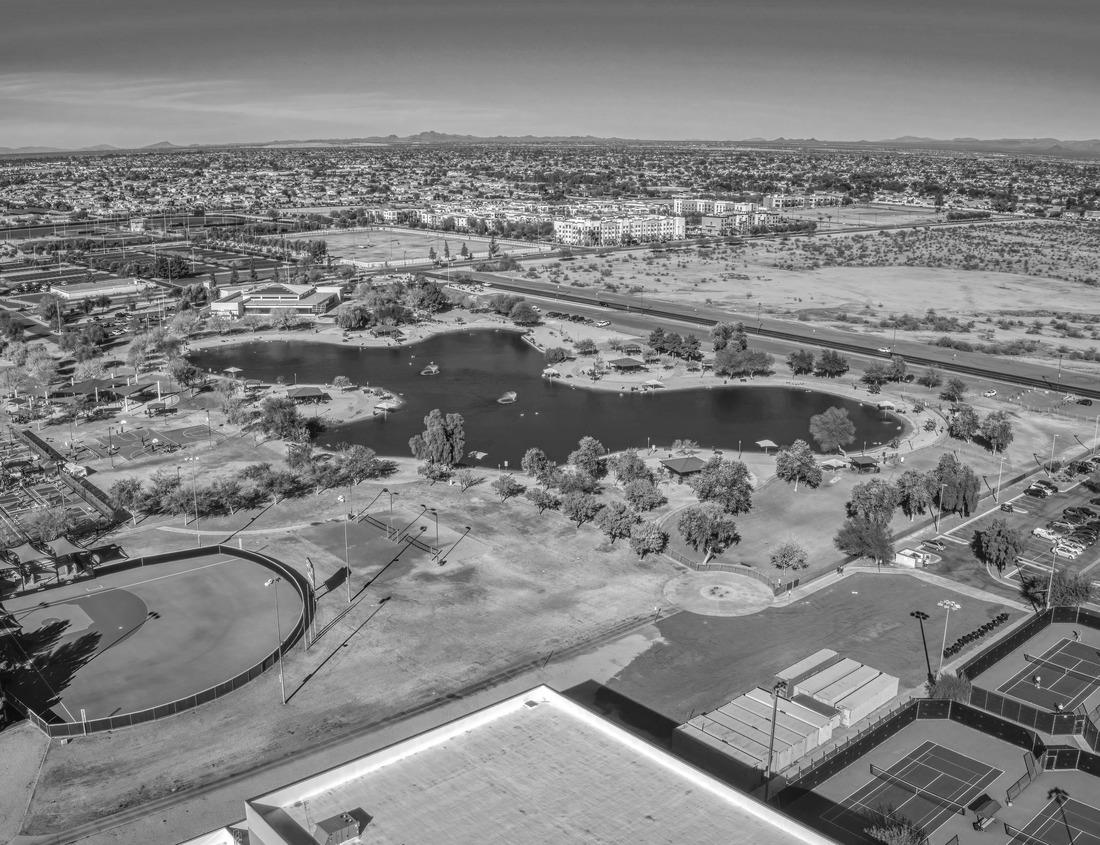 Noah Jigsaw Puzzle Juneau, Alaska. Mendenhall Glacier lookout with reflection in the lake in black white 1000 pieces
