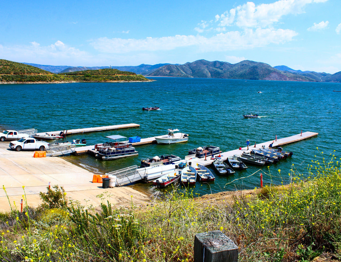 Noah Jigsaw Puzzle gorgeous shot of boats in the docks and deep blue water, blue skies and lush green mountains at Diamond Valley Lake in Hemet California USA 1000 pieces