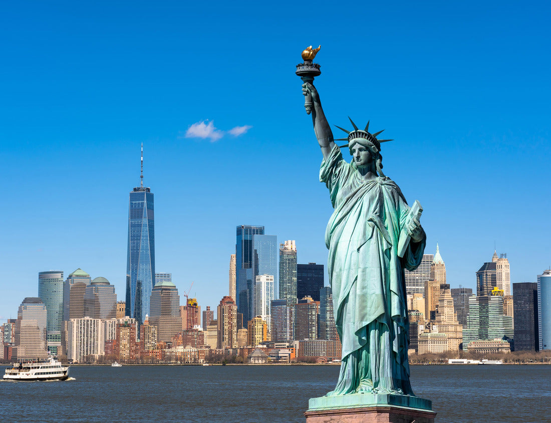 Noah Jigsaw Puzzle The Statue of Liberty over the landscape of the New York City river, the location is lower Manhattan, architecture and buildings with tourist concept 1000 pieces