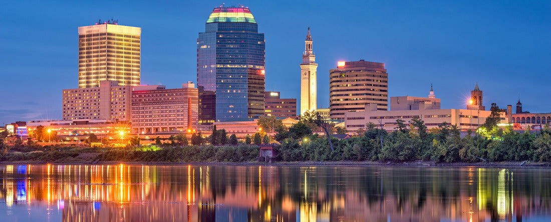 Springfield, Massachusetts, USA skyline 2000pc Panoramic Puzzle