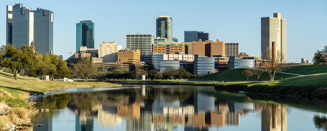 the skyline of Fort Worth, Texas 2000pc Panoramic Puzzle