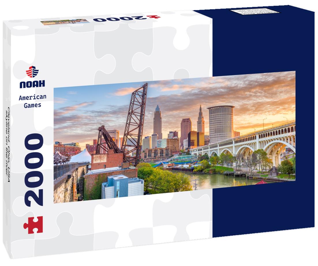 Cleveland, Ohio, USA skyline on the river 2000pc Panoramic Puzzle