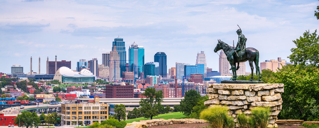 Kansas City, Missouri, USA downtown skyline 2000pc Panoramic Puzzle