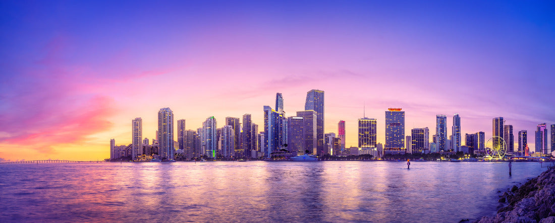the skyline of Miami during sunset, Florida 2000pc Panoramic Puzzle