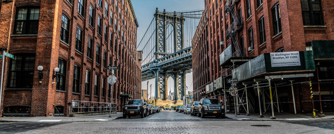 Manhattan Bridge through the eyes of Brooklyn 2000pc Panoramic Puzzle