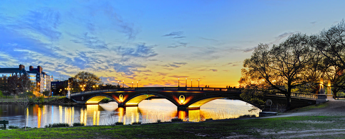 Weeks Memorial Bridge in Cambridge, Massachusetts 2000pc Panoramic Puzzle