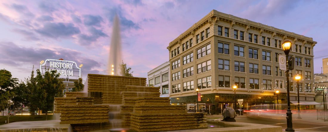 Noah Jigsaw Puzzle Sunset with downtown Springfield Missouri skyline panorama 2000 pieces