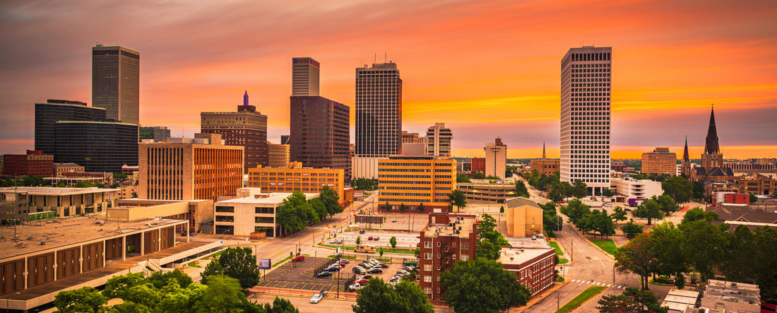 Tulsa, Oklahoma, USA downtown skyline at twilight 2000pc Panoramic Puzzle