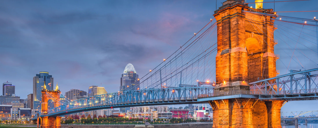 Cincinnati, Ohio, USA skyline on the river at dusk 2000pc Panoramic Puzzle