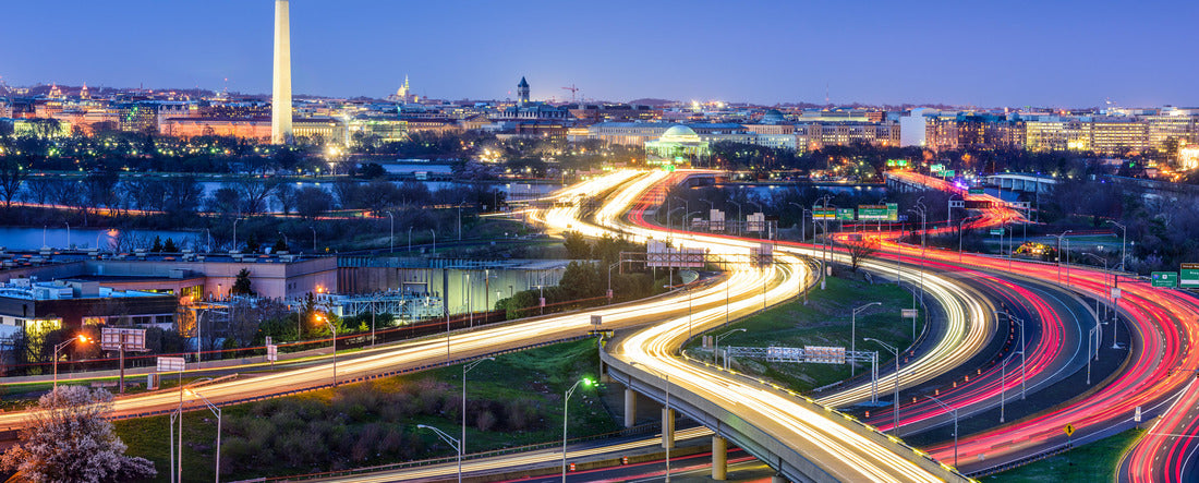 Washington, D.C. skyline with highways and monuments 2000pc Panoramic Puzzle