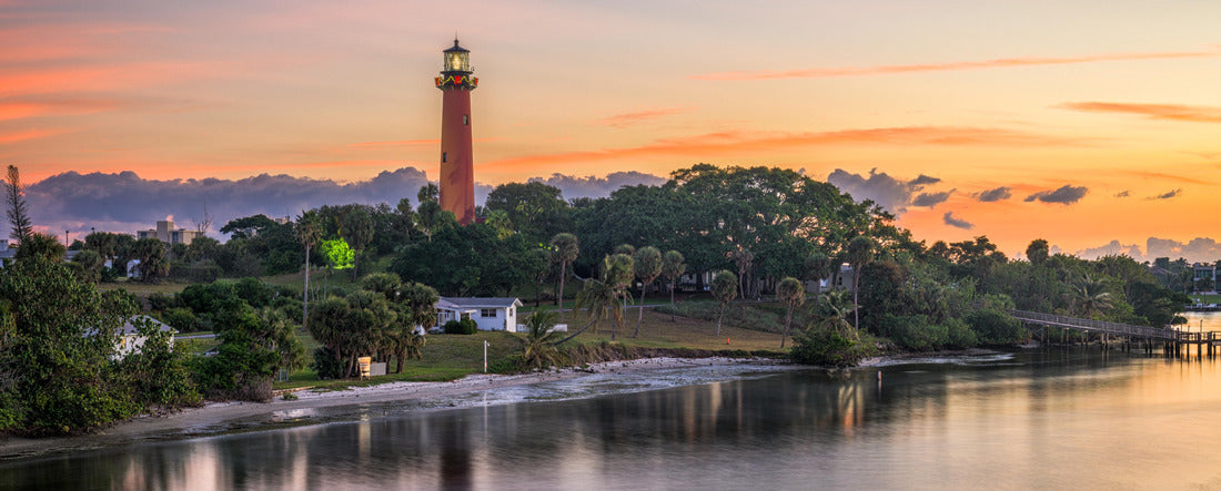 Jupiter, Florida, USA at Jupiter Inlet Light at dawn 2000pc Panoramic Puzzle