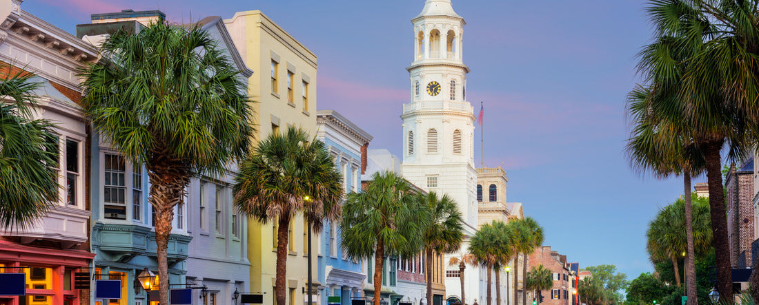Charleston, South Carolina, USA in the French Quarter 2000pc Panoramic Puzzle