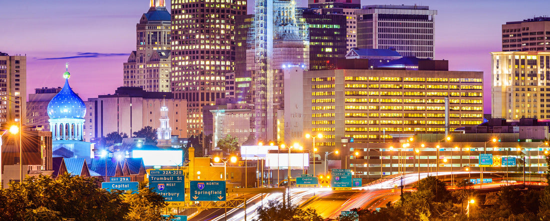 Hartford, Connecticut, USA Downtown skyline across the highway 2000pc Panoramic Puzzle