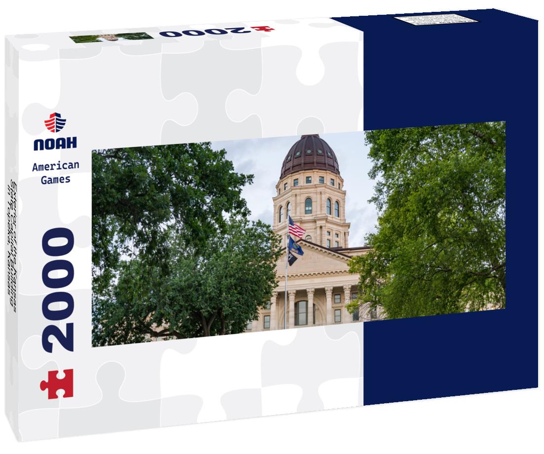 Exterior of the Kansas State Capital Building in Topeka, Kansas 2000pc Panoramic Puzzle