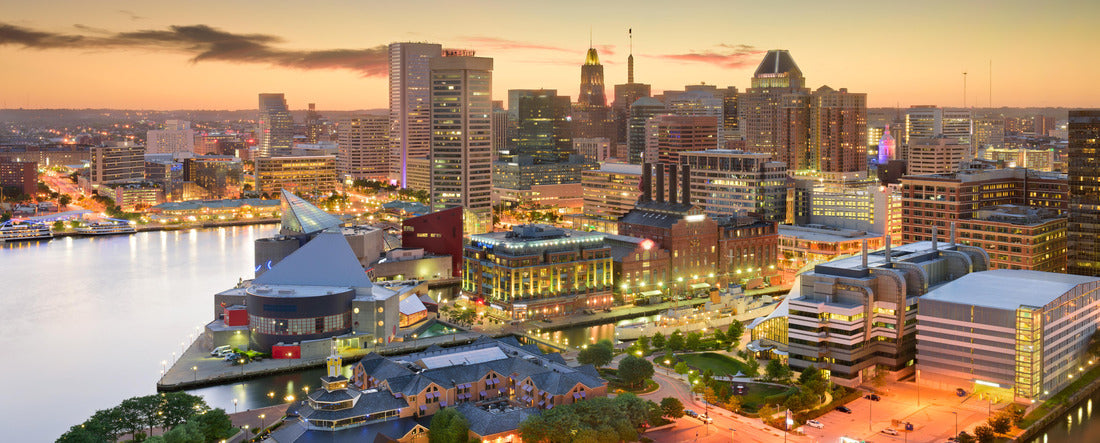 Baltimore, Maryland, USA inner harbor and downtown skyline at dusk 2000pc Panoramic Puzzle