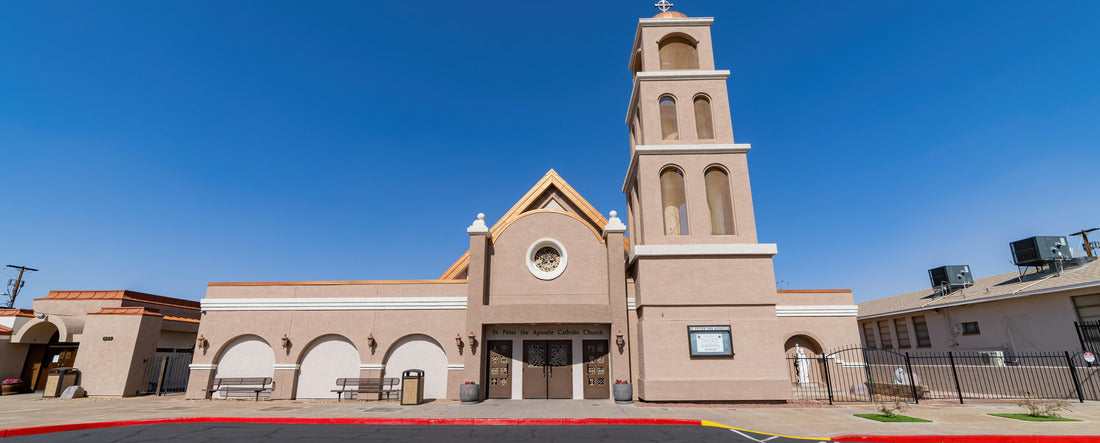 Sunny view of the St Peter the Apostle church at Henderson, Nevada 2000pc Panoramic Puzzle