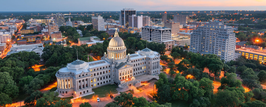 Jackson, Mississippi, USA Skyline over the Capitol Building at dusk 2000pc Panoramic Puzzle