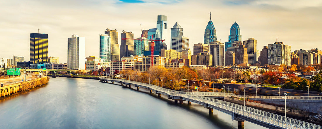 Philadelphia skyline and Schuylkill River, PA, USA 2000pc Panoramic Puzzle