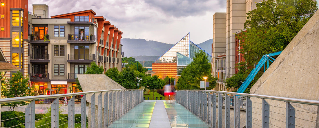 Chattanooga, Tennessee, USA downtown cityscape from the pedestrian bridge at dusk 2000pc Panoramic Puzzle