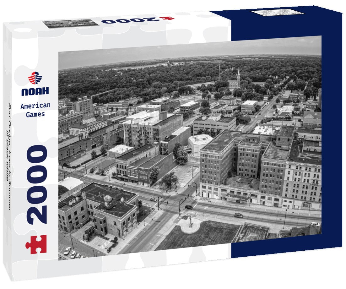 Noah Jigsaw Puzzle Fort Dodge, Iowa in Summer in black white 2000 pieces