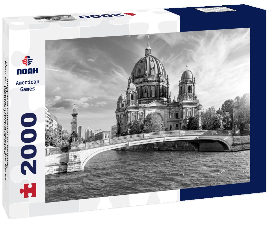 Noah Jigsaw Puzzle Attractive cathedral or Berliner Dom on Museum Island above the Spree, Germany in black white 2000 pieces
