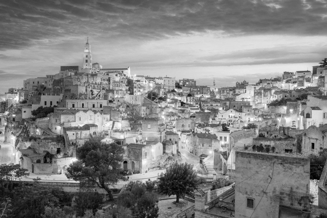 Matera, Italy. Cityscape of the medieval city of Matera, Basilicata Italy at a beautiful summer sunset 2000pc PuzzleBlack and White