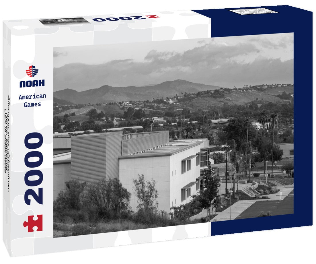 Afternoon view of downtown Norco, California, USA 2000pc PuzzleBlack and White