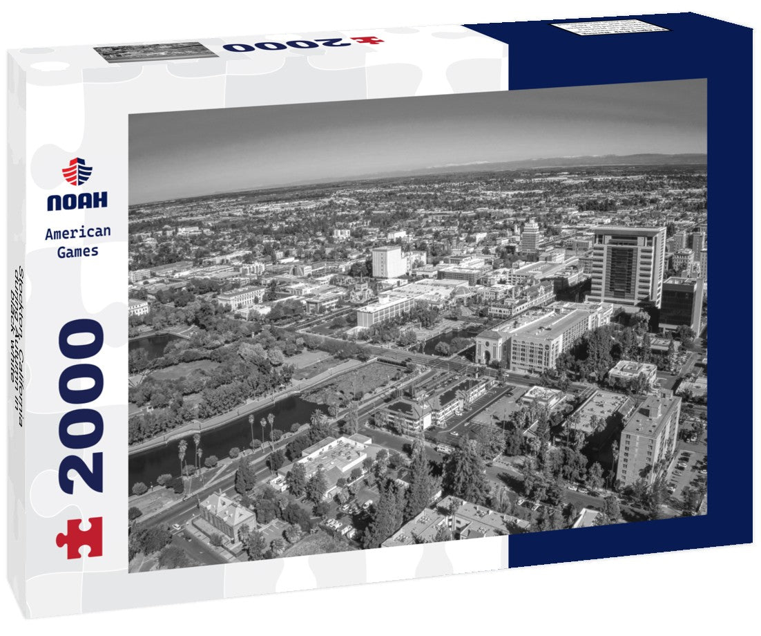 Noah Jigsaw Puzzle Stockton, California during Autumn in black white 2000 pieces