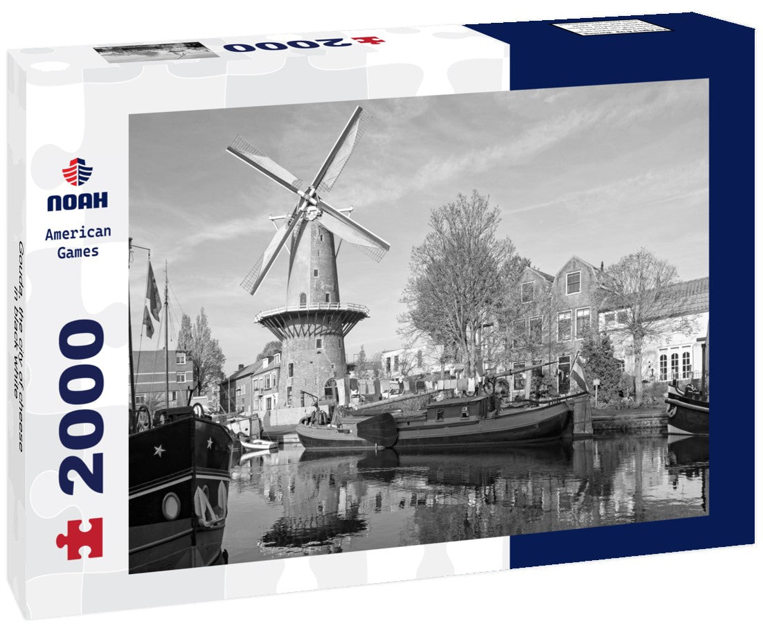 Noah Jigsaw Puzzle Gouda, the city of cheese in black white 2000 pieces