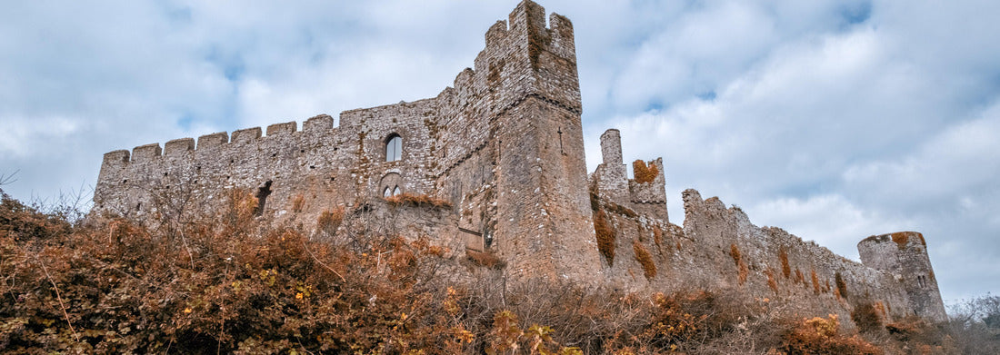 Noah Jigsaw Puzzle Manorbier Castle, Pembrokeshire, Wales, panorama Panorama 1000 Pieces