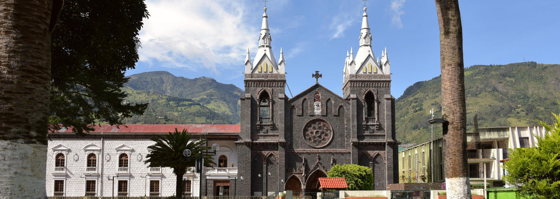 Noah Jigsaw Puzzle Church of the Virgin of the Holy Water (Nuestra Señora del Agua Santa), Baños de Agua Santa, Ecuador, panorama Panorama 1000 Pieces