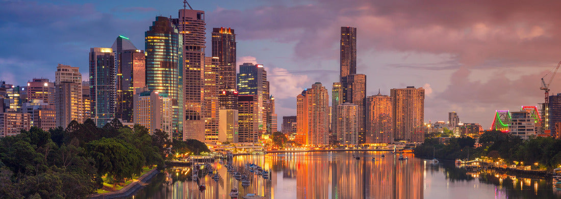Noah Jigsaw Puzzle Brisbane. Cityscape of Brisbane Skyline, Australia during sunrise, panorama Panorama 1000 Pieces