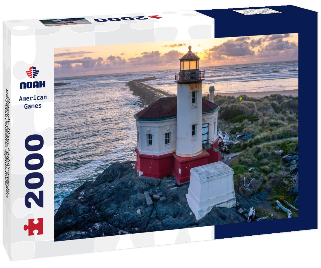 Noah Jigsaw Puzzle Coquille River Lighthouse in Bandon, Oregon, USA. Oregon Coast historic lighthouse 2000 pieces