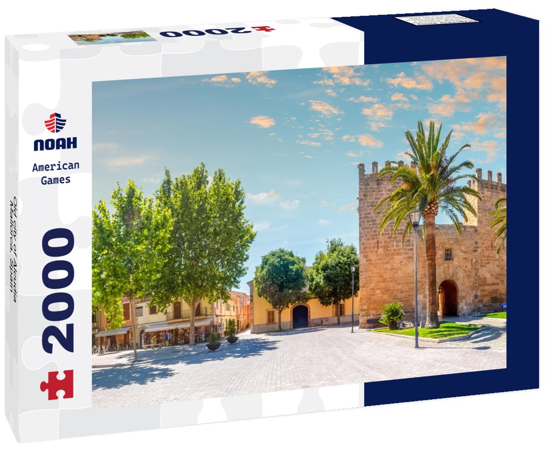 Noah Jigsaw Puzzle Old city of Alcudia, Mallorca, Spain 2000 pieces