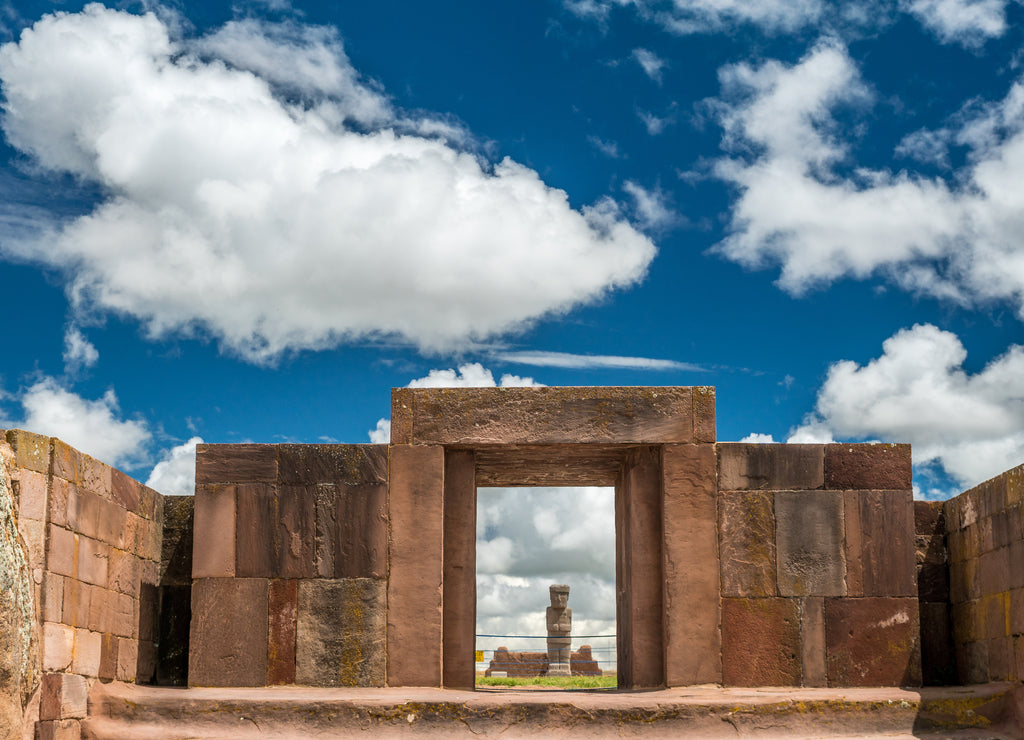 Statue El Fraile in den Ruinen von Tiahuanacu, Bolivien