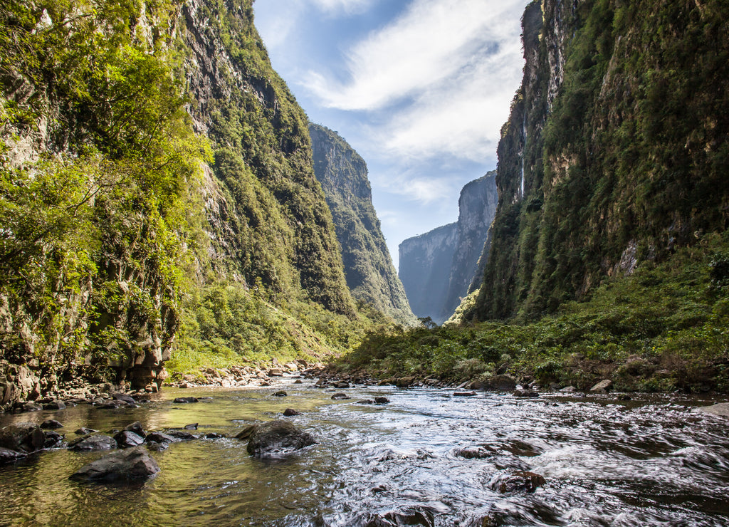 Ox River, at Canion Itaimbezinho - Aparados da Serra National Park - RS - Brazil