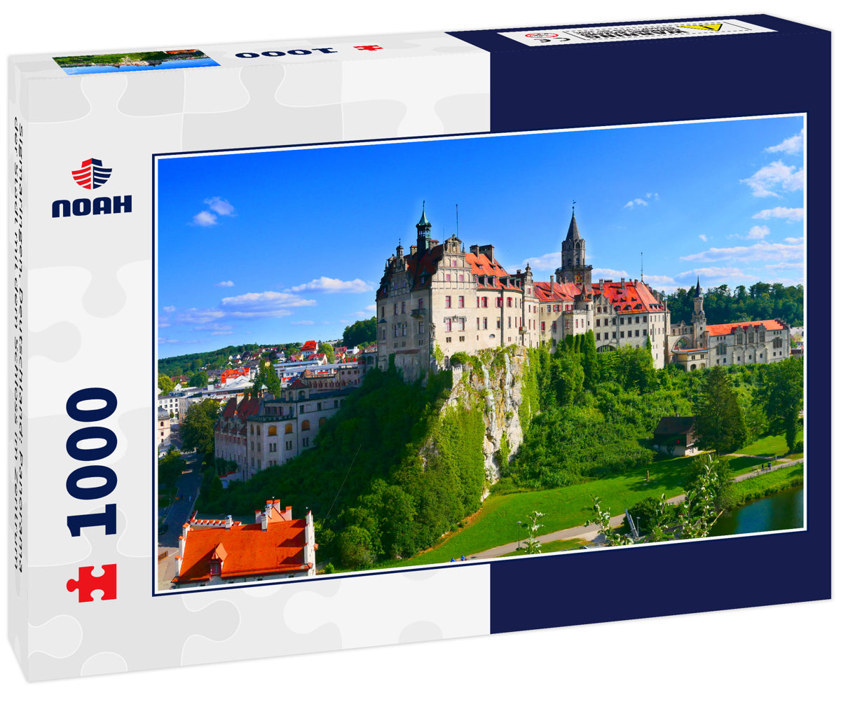 Sigmaringen, Deutschland: Panorama der Stadt mit dem Schloss im Zentrum