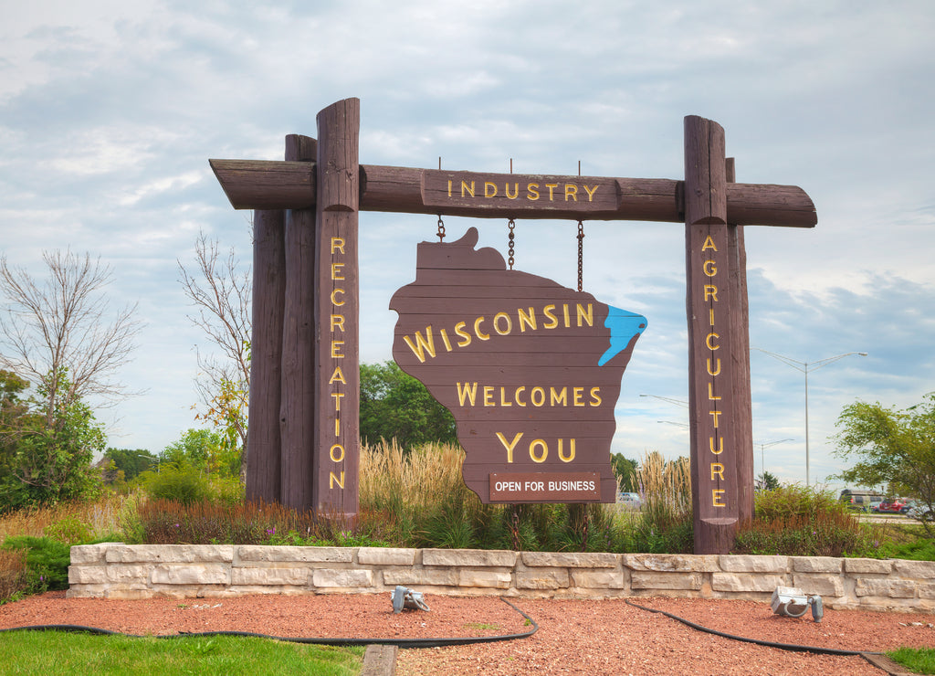 Wisconsin welcomes you sign